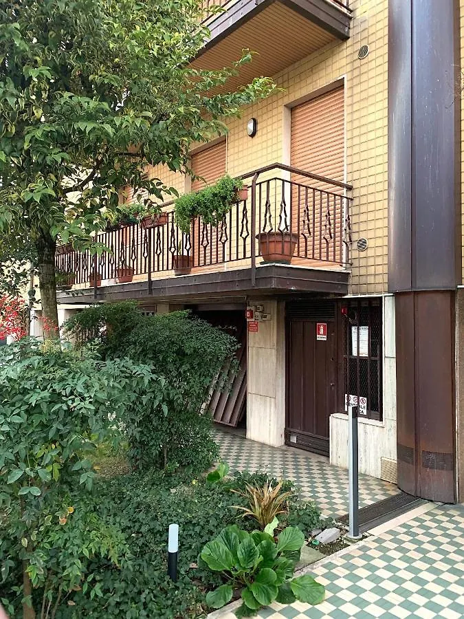 Holidays Apartment Toti To Fulfill Your Wishes Mestre 0*,  Italy